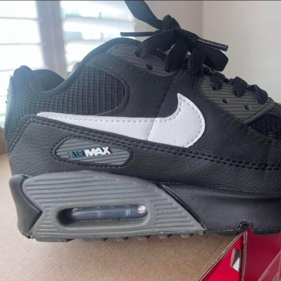 Nike Air Max 90GS Black/White/Marina-Iron Grey (youth 6/womens 8) - Picture 1 of 4